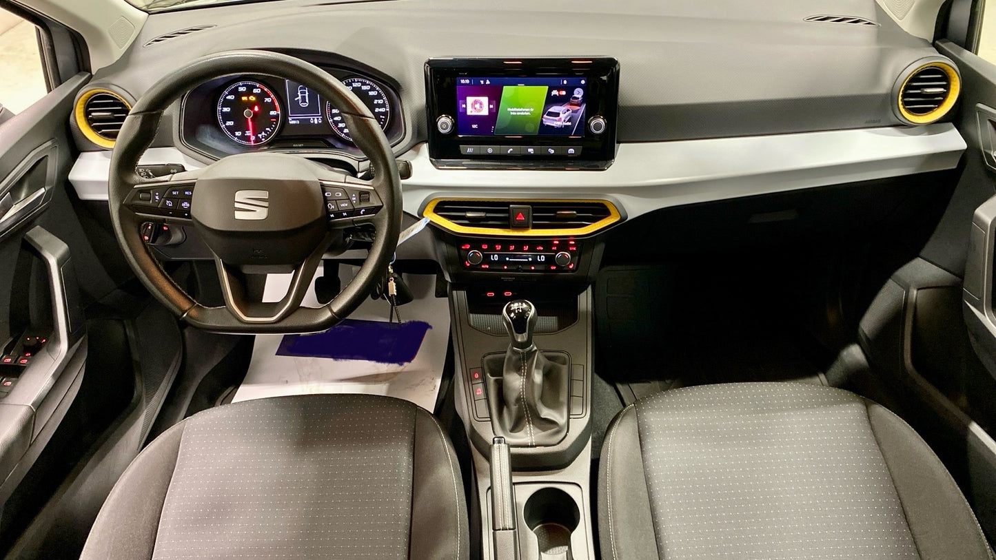 Seat Ibiza 1.0 TSI Comfort Euro 6, 2022, 4760 mil, full service bok.