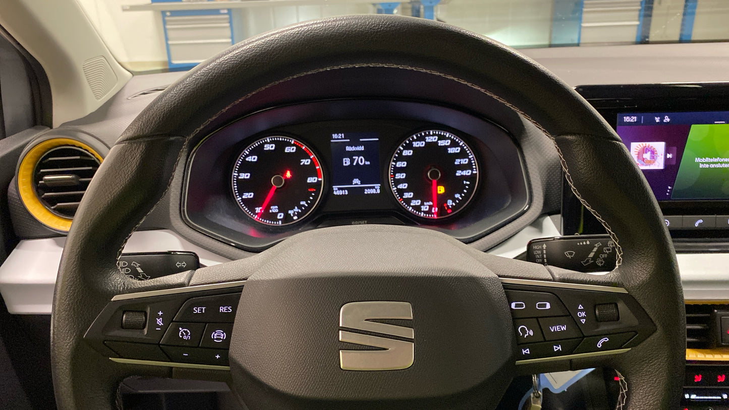 Seat Ibiza 1.0 TSI Comfort Euro 6, 2022, 4760 mil, full service bok.